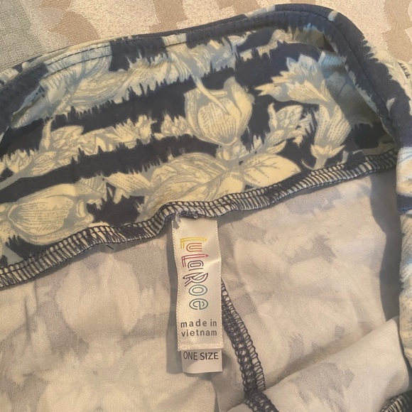 Leggings - Picture 2 of 2